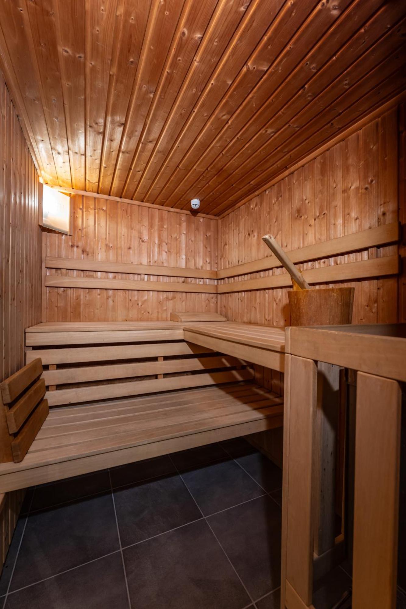 Отель Der Alpenhof Maria Alm Экстерьер фото